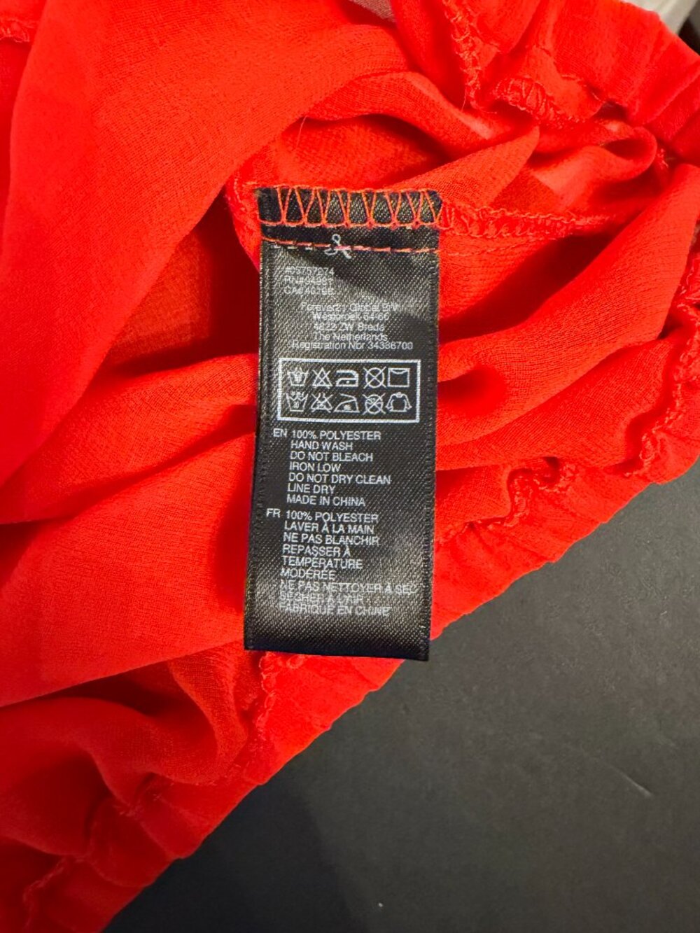 ❤️ Forever 21 Red Ruffle Blouse – Size S/P - Picture 9 of 9